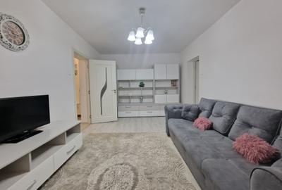 Apartament cu 2 camere semidecomandat, mobilat în Podu Roș