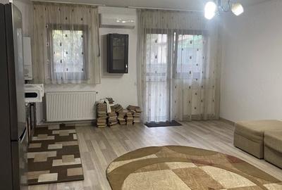 Apartament cu 2 camere semidecomandat în Turda