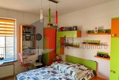Apartament cu 3 camere decomandat în Tineretului - 19