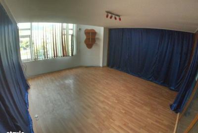 Spațiu comercial, de 30 mp, în Piața Centrală