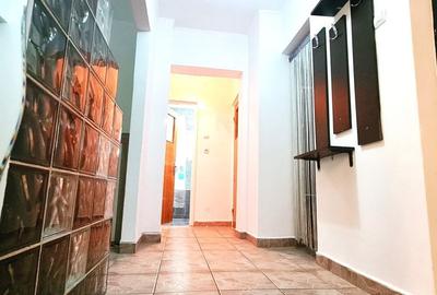 Apartament cu 3 camere decomandat, mobilat în Giurgiului - 15