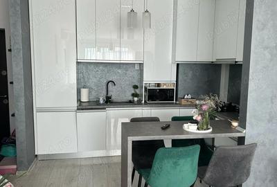 Apartament cu 3 camere decomandat în Tudor - 8