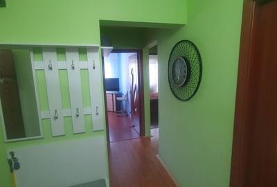 Apartament cu 3 camere în Petros - 2