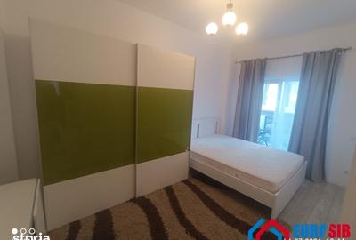 Apartament cu 2 camere decomandat în Ștrand