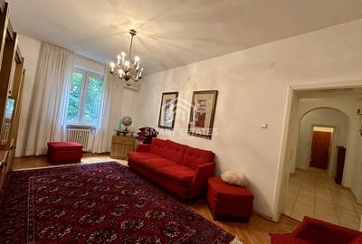 Apartament cu 2 camere decomandat în Drumul Taberei