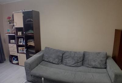 Apartament cu 3 camere decomandat, mobilat în Apărătorii Patriei - 2