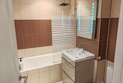 Apartament cu 3 camere decomandat în Astra - 11