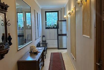 Casă individuală cu 9 camere cu Canalizare în Cotroceni - 20