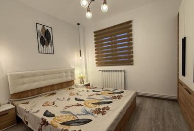 Apartament cu 3 camere decomandat în Sud - 4