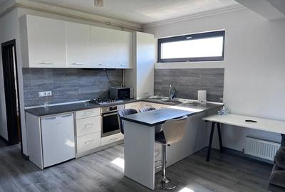 Apartament cu 2 camere decomandat în Central - 2