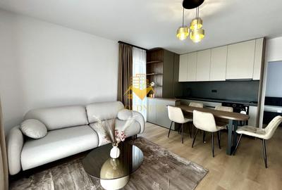 Apartament cu 3 camere semidecomandat, mobilat în Florești