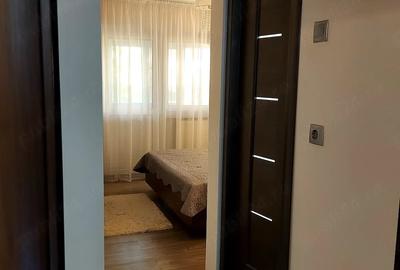 Apartament cu 4 camere decomandat în Ultracentral