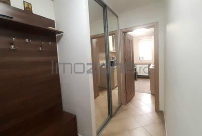 Apartament cu 2 camere decomandat în Drumul Taberei