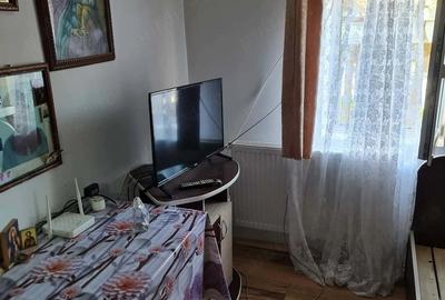 Casă cu 4 camere cu Teren 400 Mp în Central