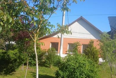 Casă cu 4 camere în Bodo