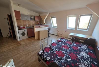 Apartament cu 2 camere în Complex Studențesc