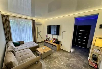 Apartament cu 3 camere semidecomandat, mobilat în Florești