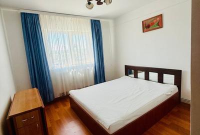 Apartament cu 3 camere decomandat, mobilat în Canta