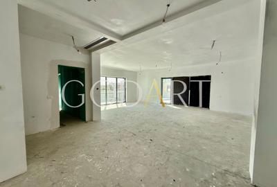 Apartament cu 4 camere decomandat în Herăstrău - 2