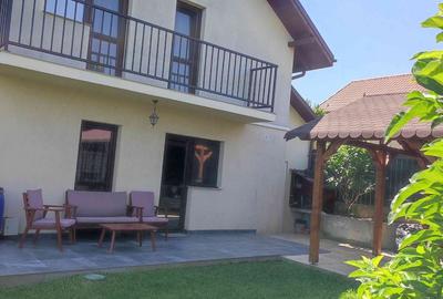 Casă cu 5 camere cu Teren 457 Mp în Valea Lupului