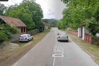 Teren de 3240 mp, în Fârdea