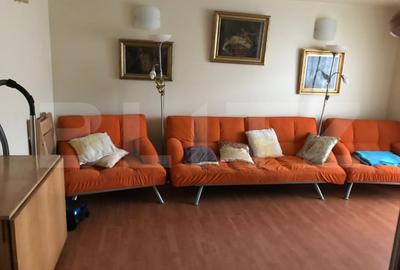 Apartament cu 3 camere decomandat, mobilat în Vatra Dornei