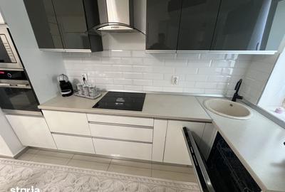 Apartament cu 3 camere în Micro 16 - 13