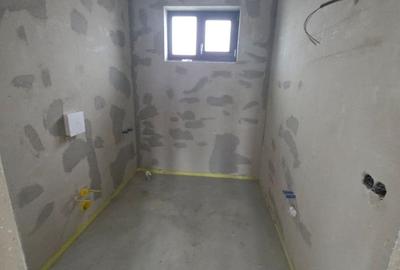 Casă cu 3 camere în Central