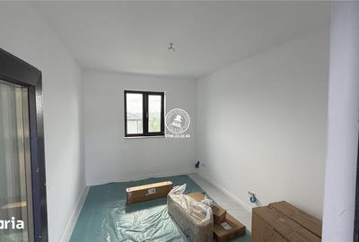Casă cu 6 camere cu Teren 750 Mp în Aroneanu - 1