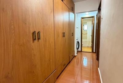 Apartament cu 3 camere decomandat în Nicolina - 12