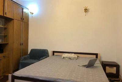 Garsonieră decomandată în Berceni