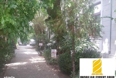 Casă cu 4 camere cu Teren 1750 Mp în Unirii