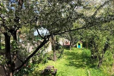 Apartament cu 3 camere decomandat în Andrei Mureșanu