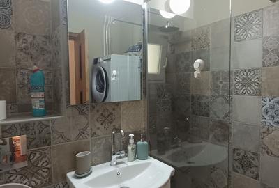 Apartament cu 3 camere decomandat în Calea București - 10