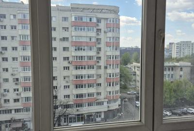 Apartament cu 3 camere decomandat în Chișinau
