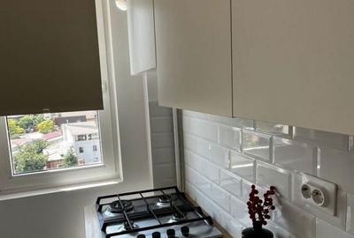 Apartament cu 2 camere semidecomandat, mobilat în Grivița - 1