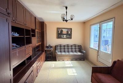 Apartament cu 2 camere decomandat în Exterior Vest