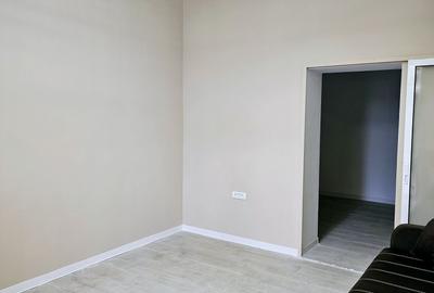 Spațiu comercial, de 40 mp, în Exterior Vest - 2
