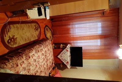 Apartament cu 4 camere în Adjud - 7