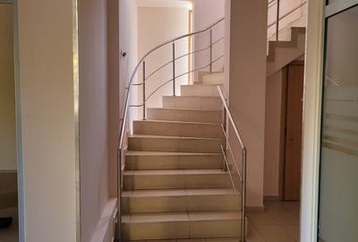Spațiu comercial, de 400 mp, în Ultracentral - 5