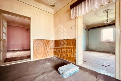 Casă cu Teren 10000 Mp în Laz - 4