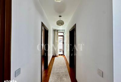 Apartament cu 3 camere în Europa