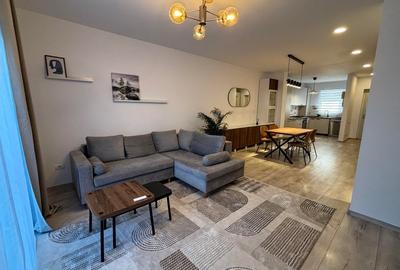 Duplex cu 3 camere cu Canalizare în Central