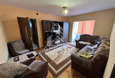 Apartament cu 3 camere semidecomandat, mobilat în Girocului - 1