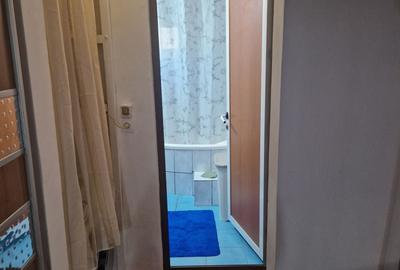 Apartament cu 3 camere semidecomandat în Orizont - 3