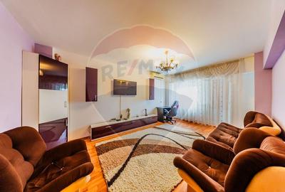 Apartament cu 2 camere semidecomandat, mobilat în P-ța Spitalului