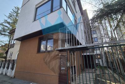 Birou, de 56 mp, în Matei Voievod - 11