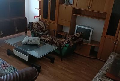 Apartament cu 2 camere decomandat în Obor - 1