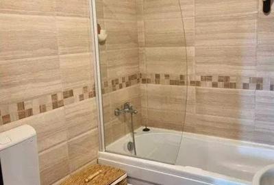 Apartament cu 2 camere decomandat în Păcii