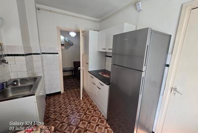 Apartament cu 2 camere decomandat în Prundu